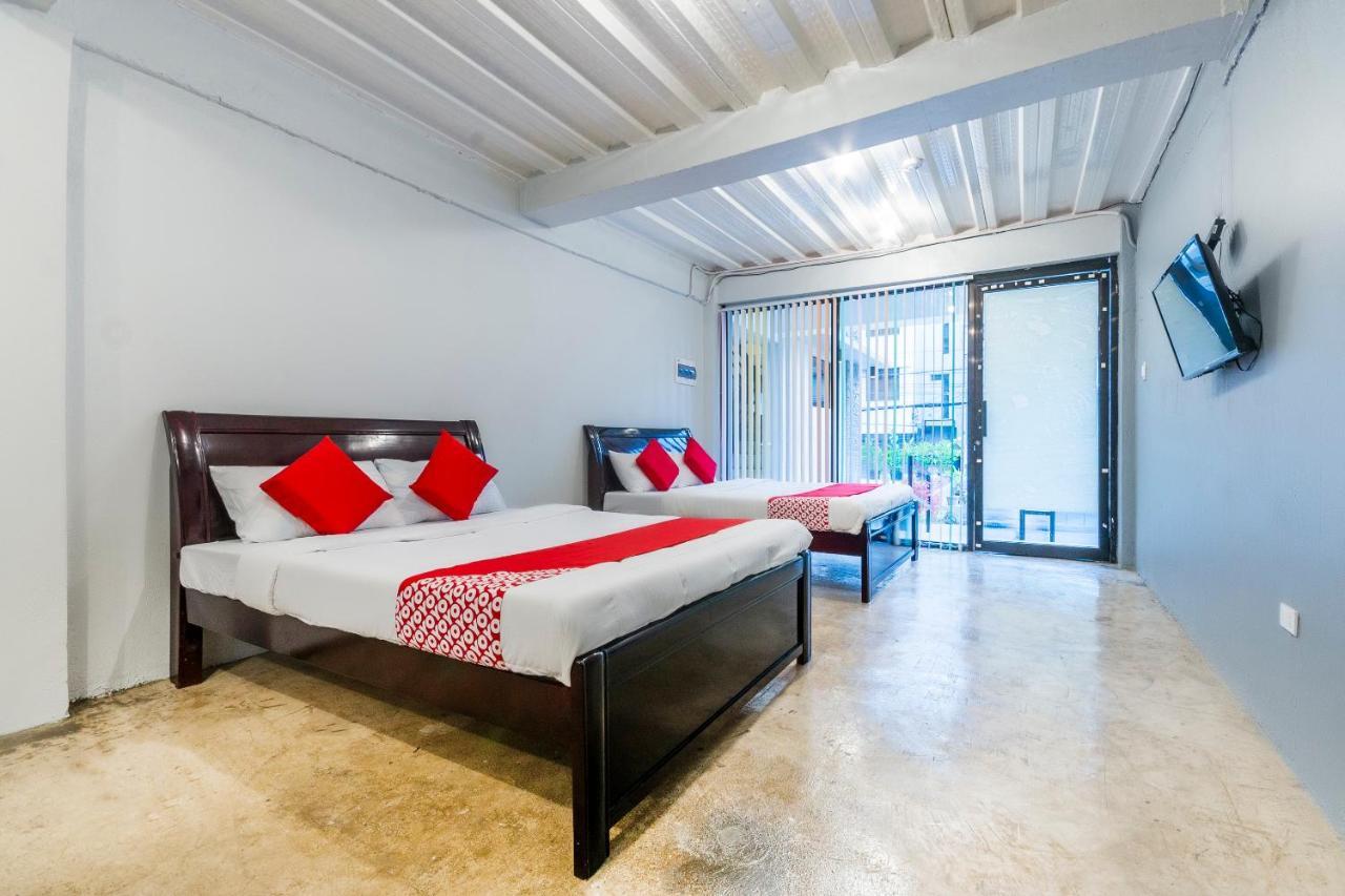 Vaccinated Staff - Oyo 476 Hedda Hotel Cebu Εξωτερικό φωτογραφία